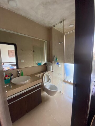 Bathroom in 3 BHK Apartment at Oberoi Exquisite Goregaon, Goregaon East – for Rent