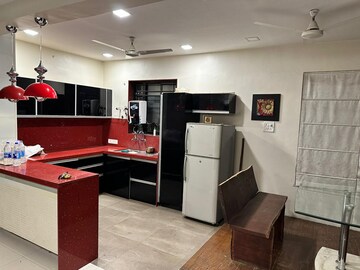 Master Bedroom in 3 BHK Apartment at Rohan Nilay, Aundh – for Rent