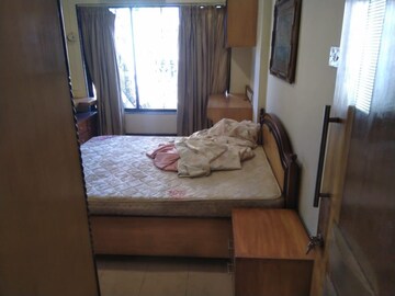 Bedroom in 2 BHK Apartment at Devansh Villa, Bandra West – for Rent