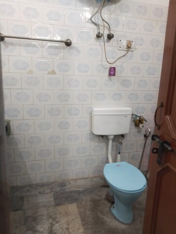 Bathroom in 2 BHK Independent House at RWA Apartments Sector 39, Sector 39 – for Rent