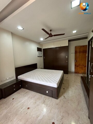 Bedroom in 3 BHK Apartment at Dheeraj Dhan, Bandra West – for Rent