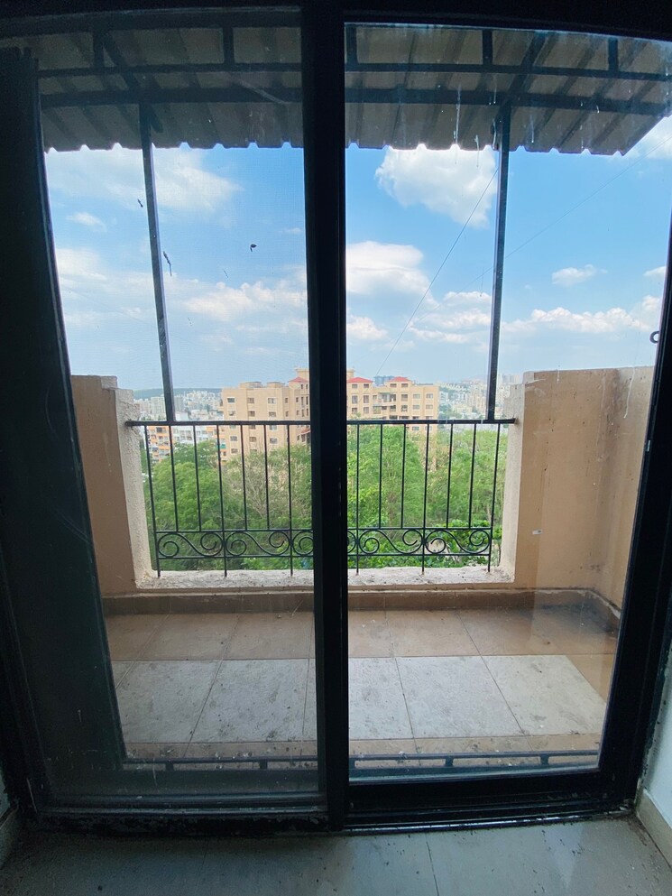 Balcony, bramha-avenue 1 Bedroom 625 Sq.Ft. Apartment In Kondhwa Pune 8428738