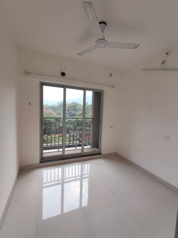 2 BHK Apartment For Rent in Ashar Metro Towers, Vartak Nagar