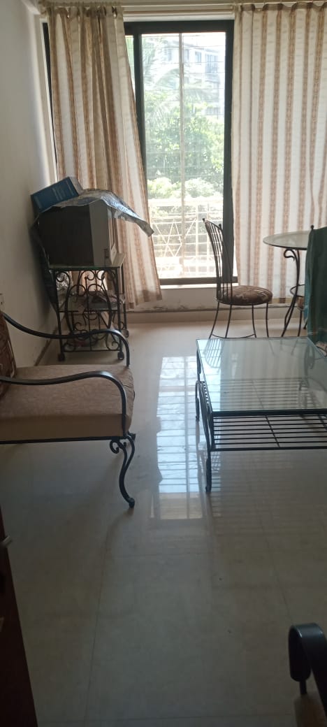 1 BHK 535 Sq.Ft. Apartment in Evershine Millenium Paradise