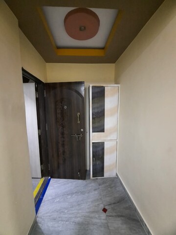 Room in 3.5 BHK Apartment at Jasraj Apartment, Kalyan West – for Rent