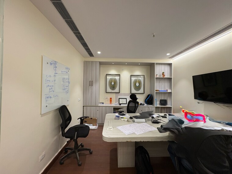 Team Area, bestfield Commercial Office Space 1150 Sq.Ft. In Netaji Subhash Place Delhi 8428831