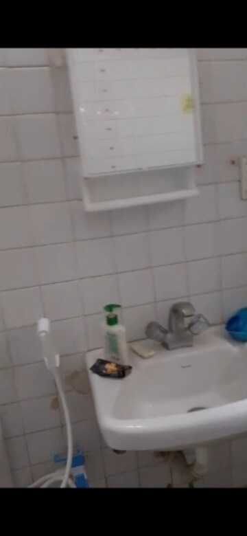 Bathroom in 3 BHK Builder Floor at RWA Apartments Sector 50, Sector 50 – for Rent