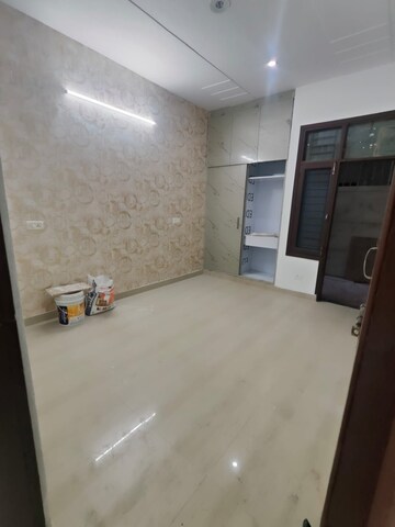 Room in 3 BHK Builder Floor at Ambala Highway – for Sale