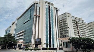  Office Space For Sale in Assotech Business Cresterra, Sector 135