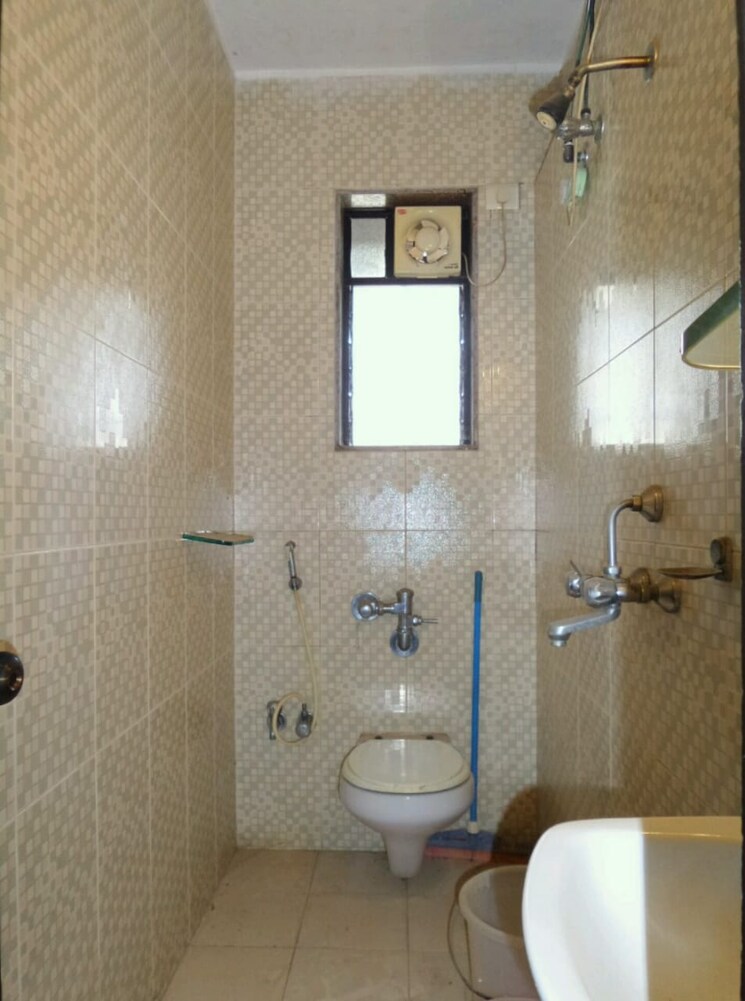 Bathroom, andheri west 2 Bedroom 1000 Sq.Ft. Apartment In Andheri West Mumbai 8428876