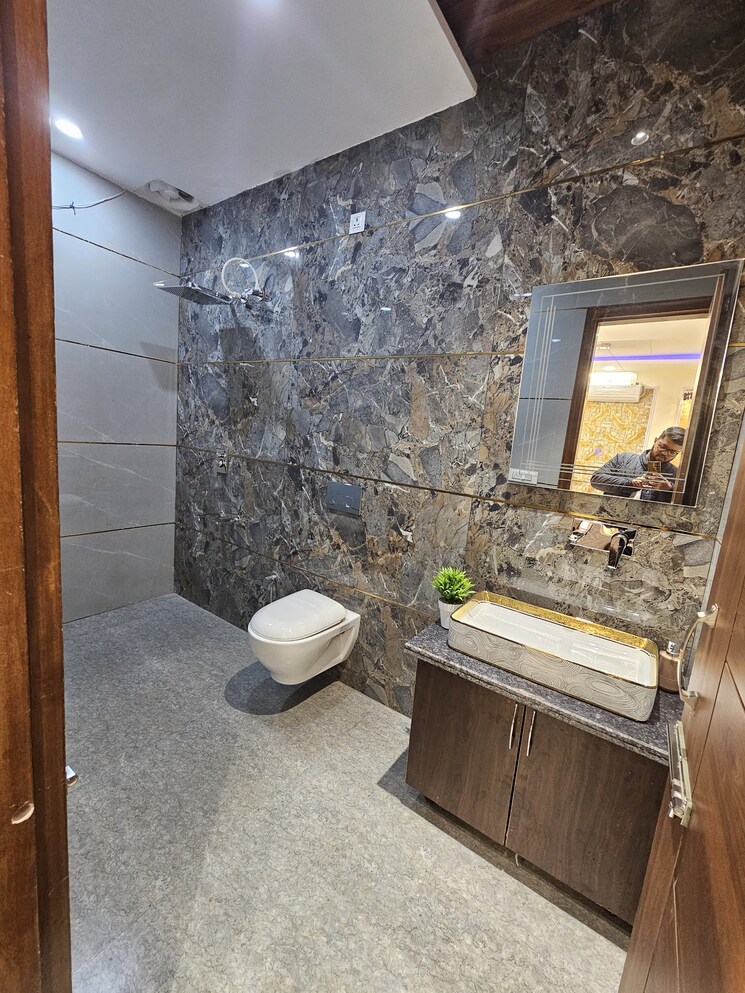 Bathroom, sector 124 4 Bedroom 116 Sq.Yd. Independent House In Sector 124 Mohali 8428893