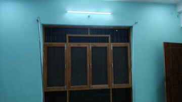 Bedroom in 5 BHK Independent House at Jankipuram Extension – for Rent