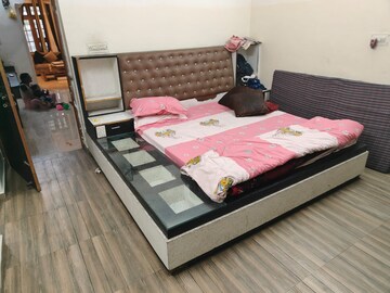 Bedroom in 4 BHK Independent House at Ashiyana – for Rent