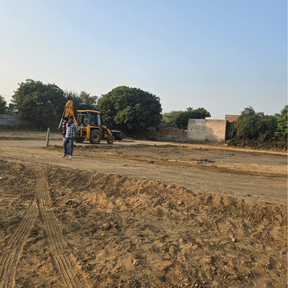 Plot For Sale in Jail Road Dhumaspur