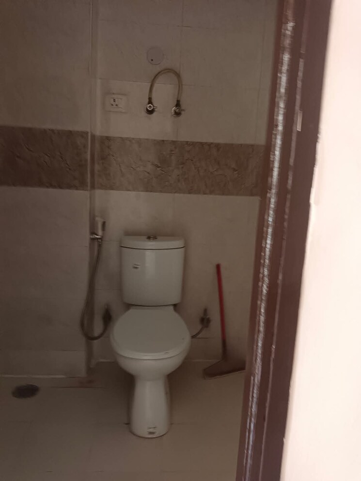 Bathroom, ip extension 3 Bedroom 1250 Sq.Ft. Apartment In Ip Extension Delhi 8428907