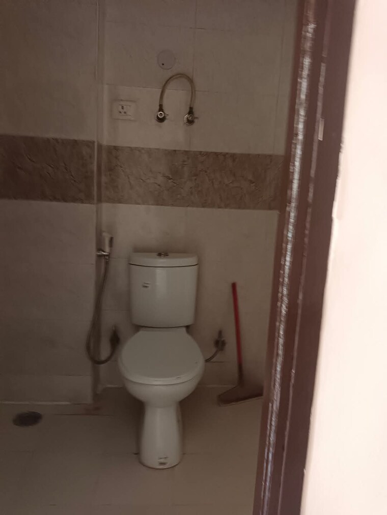 Bathroom, ip extension 3 Bedroom 1250 Sq.Ft. Apartment In Ip Extension Delhi 8428907
