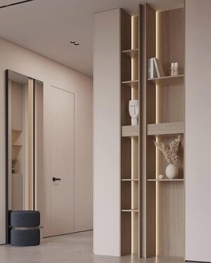 Room in 4 BHK Apartment at Igi Airport Area – for Sale