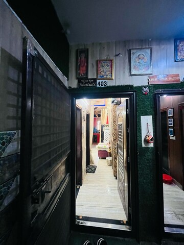 Parking in 2 BHK Builder Floor at Nawada – for Rent