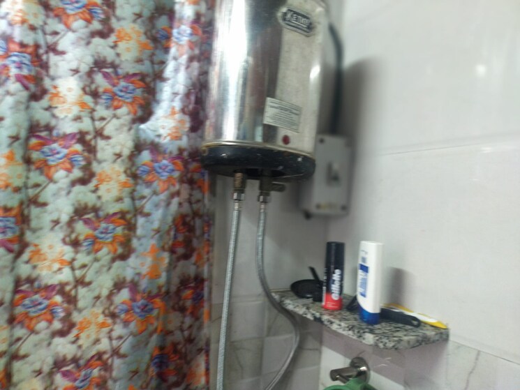 undefined, kamgar-nagar-chs-kurla-east Studio 200 Sq.Ft. Independent House In Kurla East Mumbai 8428931