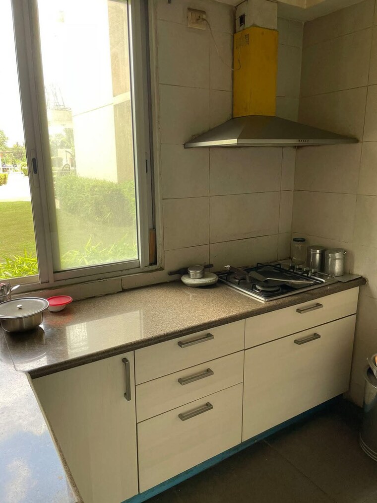 Kitchen, ip extension 3 Bedroom 1250 Sq.Ft. Apartment In Ip Extension Delhi 8428930
