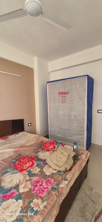 Furnished Amenities in 2.5 BHK Apartment at ROF Alante, Sector 108 – for Rent
