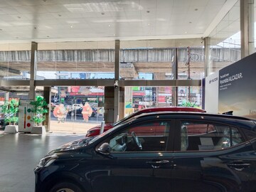  Showroom – Exterior View View at Kalamassery - for Rent
