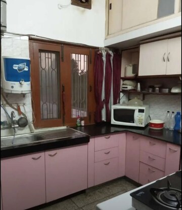 Kitchen in 1 BHK Villa at Mahanagar – for Rent