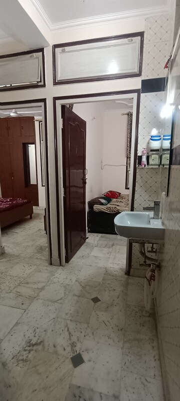 Kitchen in 2.5 BHK Builder Floor at Govindpuri – for Rent