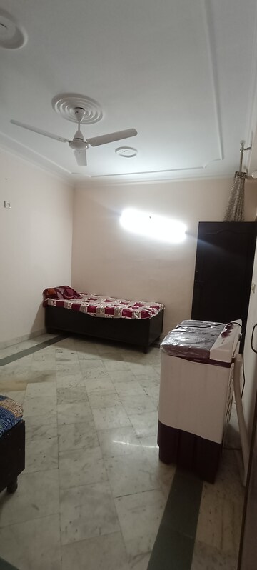 Bedroom in 2.5 BHK Builder Floor at Govindpuri – for Rent