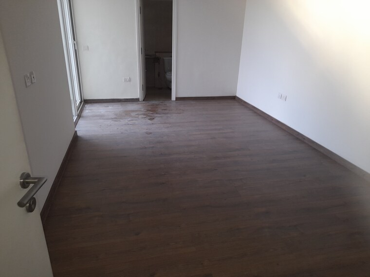 Room, emaar-the-palm-drive-palm-studios 4 Bedroom 2625 Sq.Ft. Apartment In Sector 66 Gurgaon 8428970