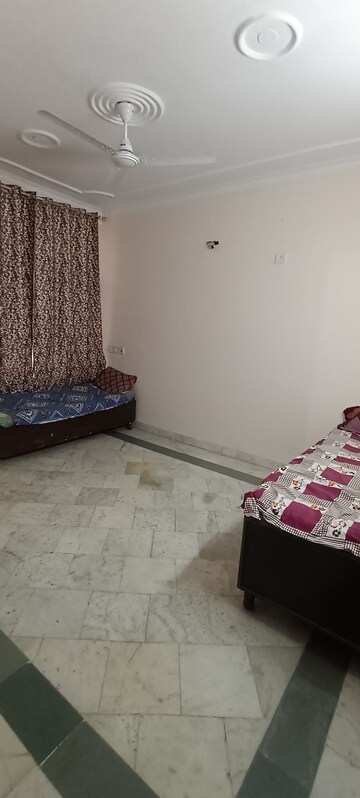 Bedroom in 2.5 BHK Builder Floor at Govindpuri – for Rent