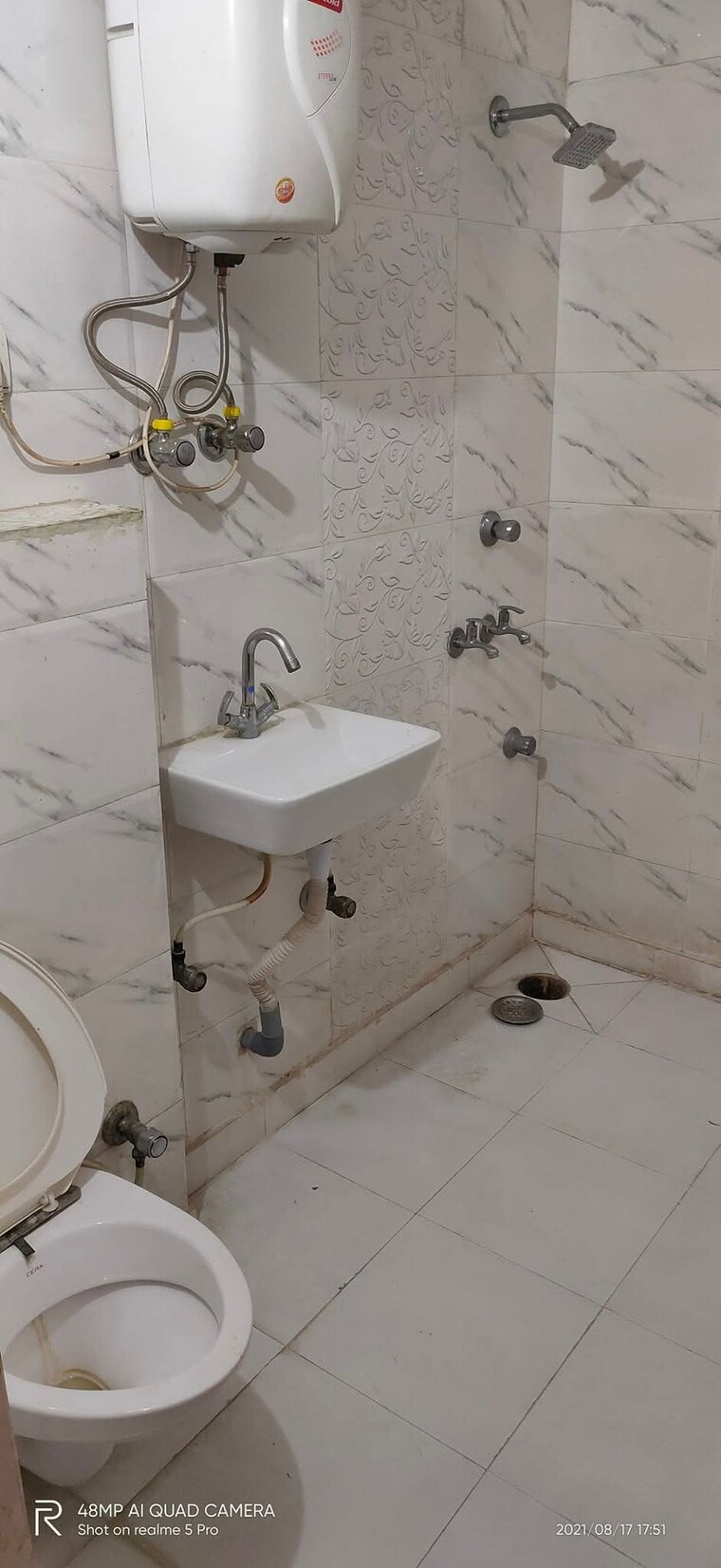 Bathroom, ip extension 3 Bedroom 1250 Sq.Ft. Apartment In Ip Extension Delhi 8428963