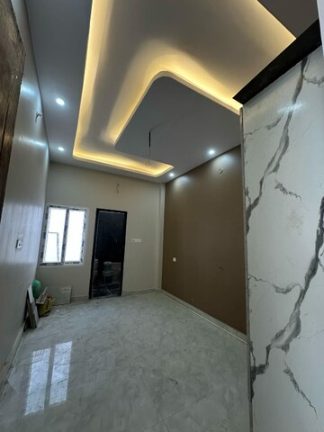 Kitchen in 2 BHK Villa at Aliganj Plaza, Aliganj – for Rent