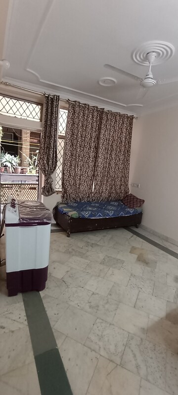 2.5 BHK Builder Floor For Rent in Govindpuri