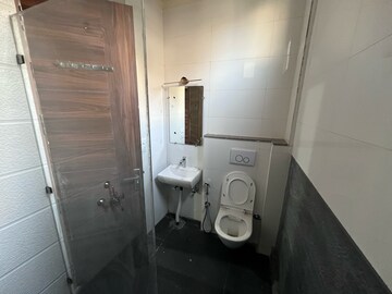 Bathroom in 4 BHK Builder Floor at Ansal Sushant Lok I, Sector 43 – for Rent