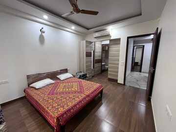 Bedroom in 4 BHK Builder Floor at Ansal Sushant Lok I, Sector 43 – for Rent