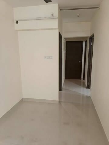 Room in 2 BHK Apartment at Veena Serenity, Chembur – for Rent