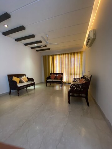Living Room in 3 BHK Builder Floor at Ansal Sushant Lok I, Sector 43 – for Rent