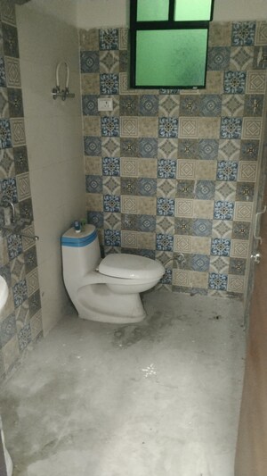 Bathroom in 2.5 BHK Builder Floor at Sector 82 – for Sale
