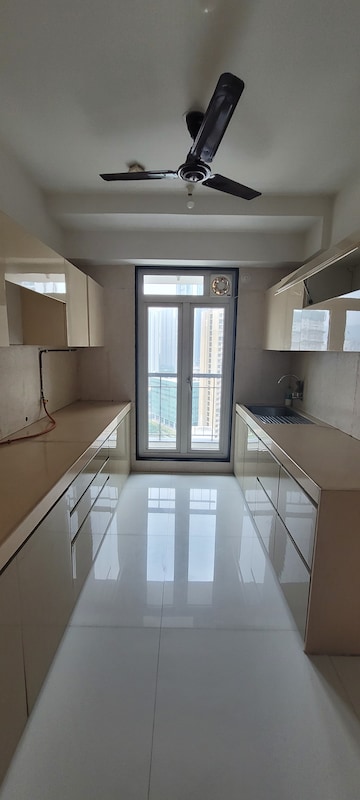 Kitchen in 2 BHK Apartment at Sheth Avalon, Laxmi Nagar – for Rent