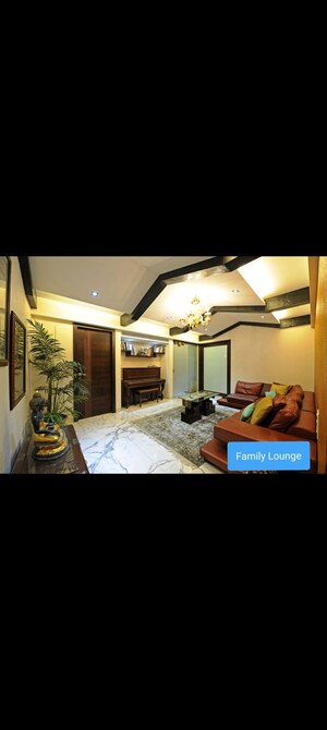 Bedroom in 4 BHK Apartment at Satra Residency, Khar West – for Sale