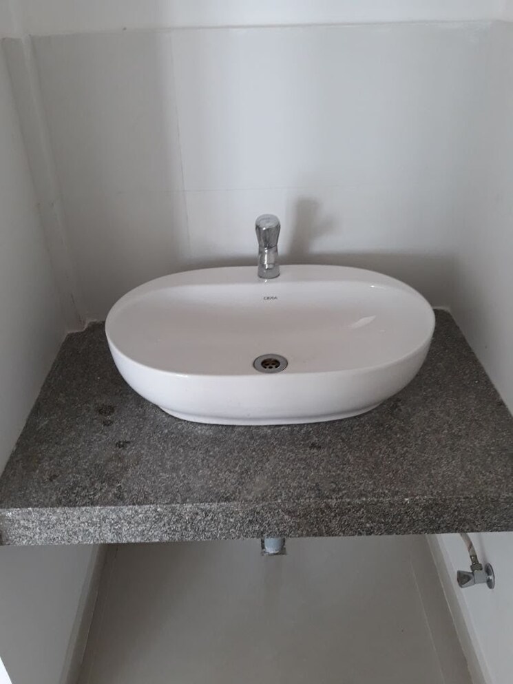 Bathroom, rohan-abhilasha 2 Bedroom 820 Sq.Ft. Apartment In Wagholi Pune 8429120