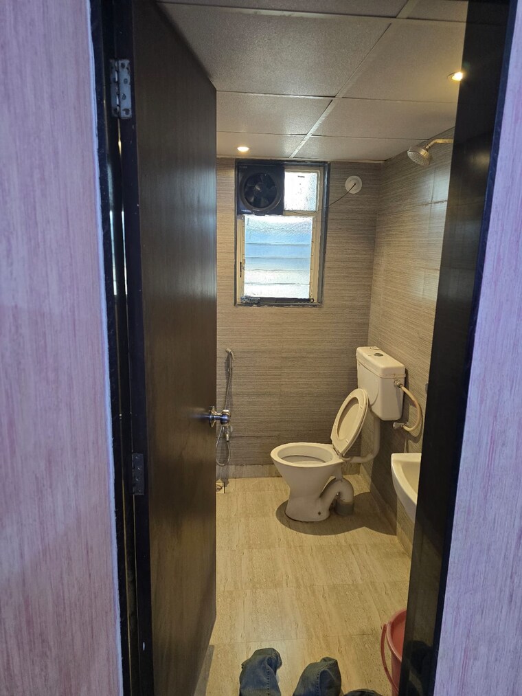 Bathroom, suyog-nisarg 2 Bedroom 750 Sq.Ft. Apartment In Wagholi Pune 8429124