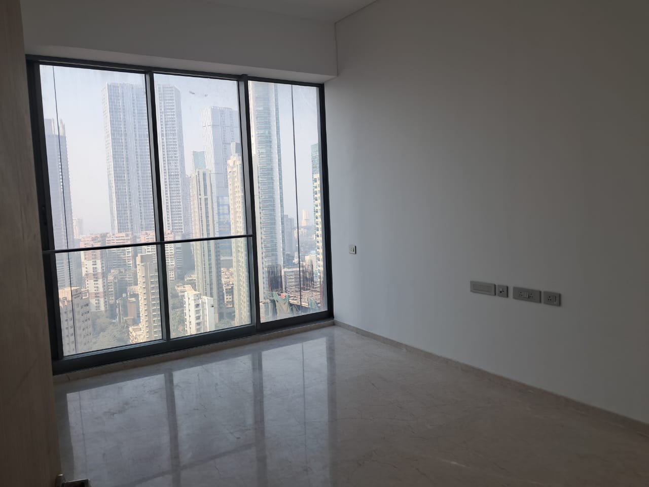4 BHK Apartment For Sale in Rustomjee Crown