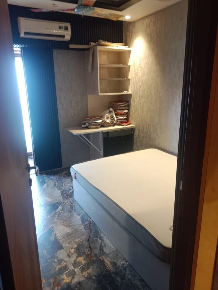 Bedroom, omkar-veda-exclusive 3 Bedroom 1851 Sq.Ft. Apartment In Parel Mumbai 8429153