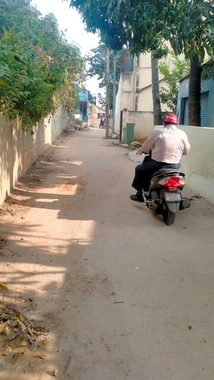  Parking, cox town 5 Bedroom 1800 Sq.Ft. Independent House In Cox Town Bangalore 8429206