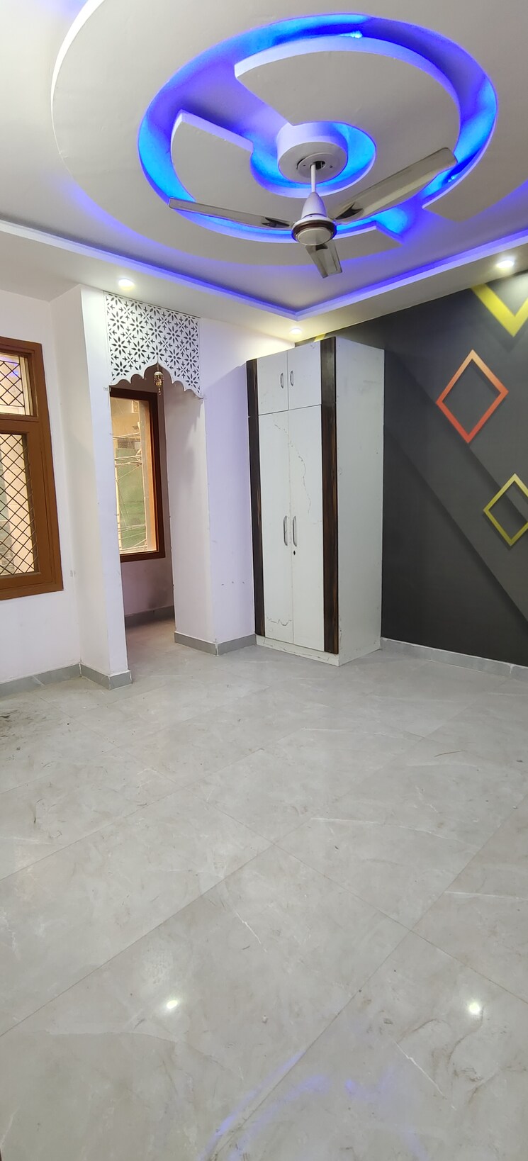 Room, vipin garden 3 Bedroom 1000 Sq.Ft. Builder Floor In Vipin Garden Delhi 8429237