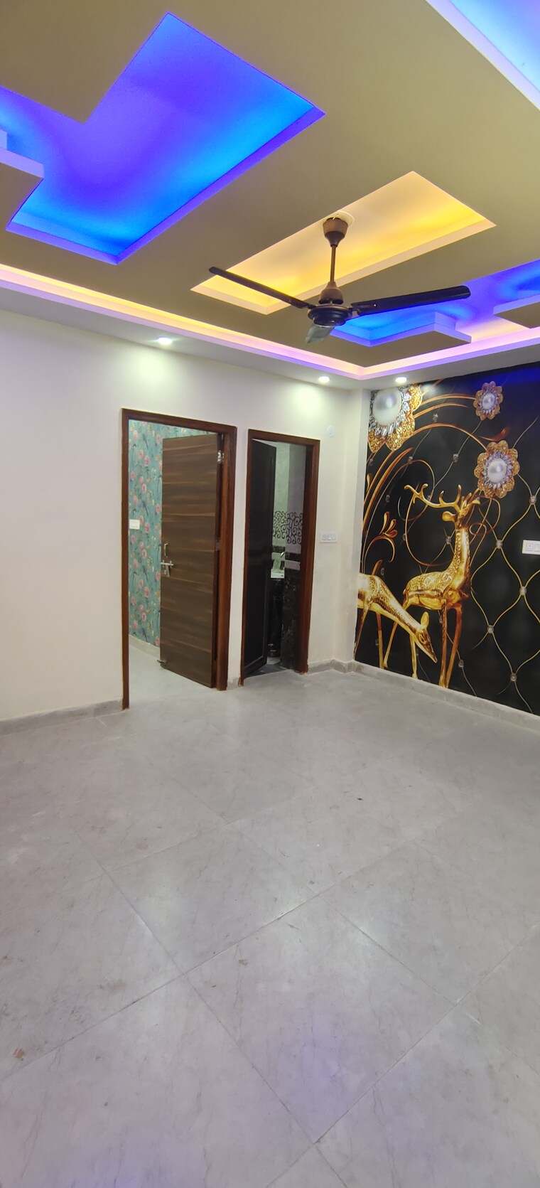 Room, dwarka mor 3 Bedroom 1000 Sq.Ft. Builder Floor In Dwarka Mor Delhi 8429245
