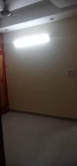 Room in 2 BHK Builder Floor at Laxmi Nagar – for Sale