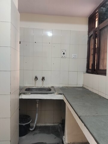 Kitchen in 1 BHK Apartment at Molarband – for Rent